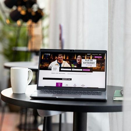 Отель Moxy Бристоль Экстерьер фото