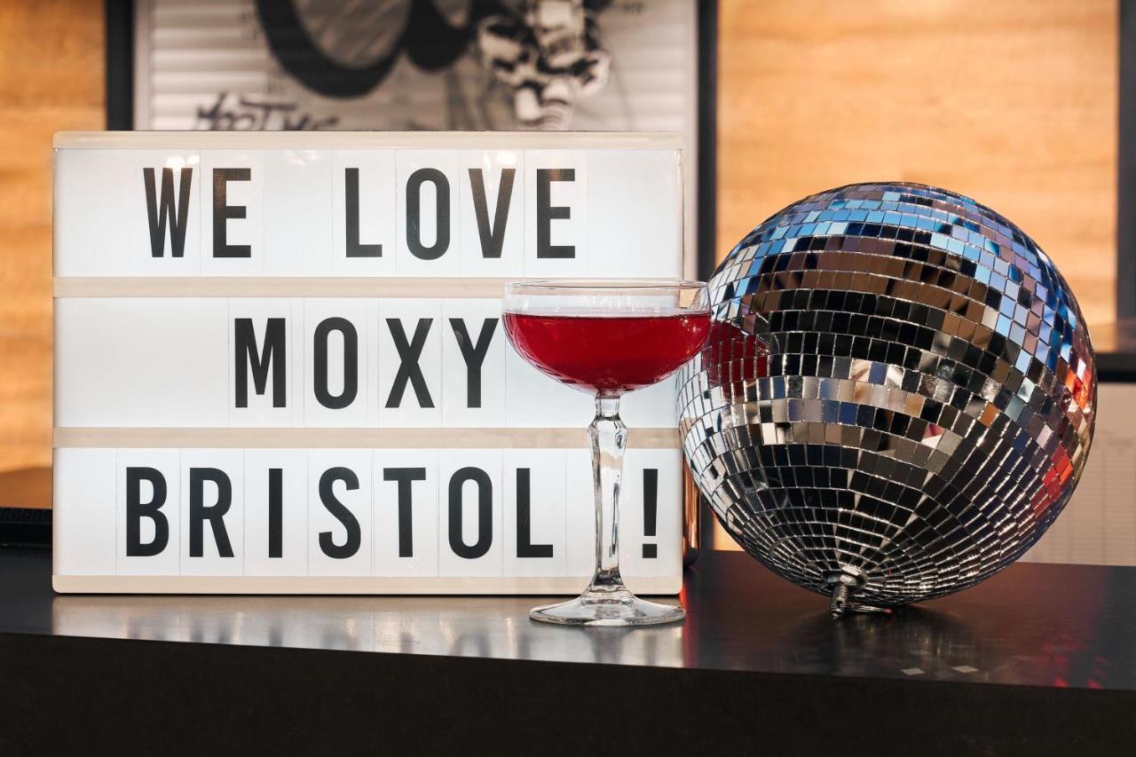Отель Moxy Бристоль Экстерьер фото
