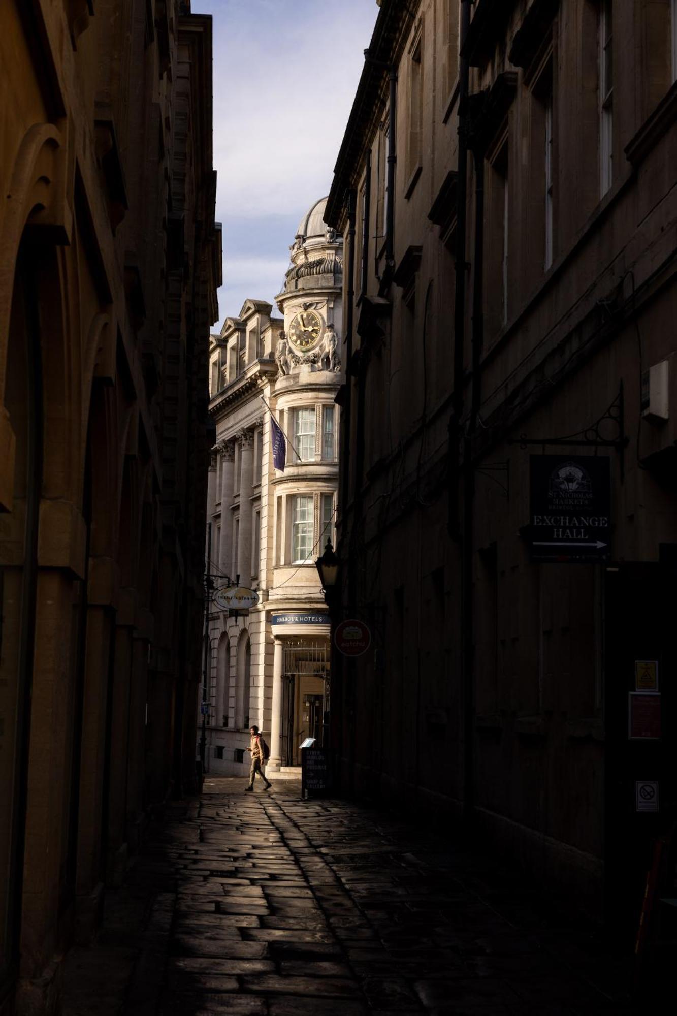 Отель Moxy Бристоль Экстерьер фото